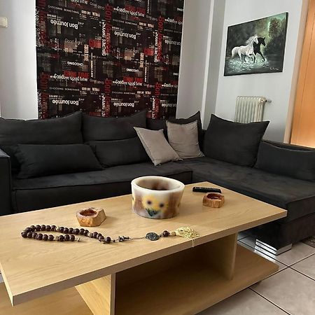 Angel , Luxury 2Bd Apartment Next To The Beach 아테네 외부 사진
