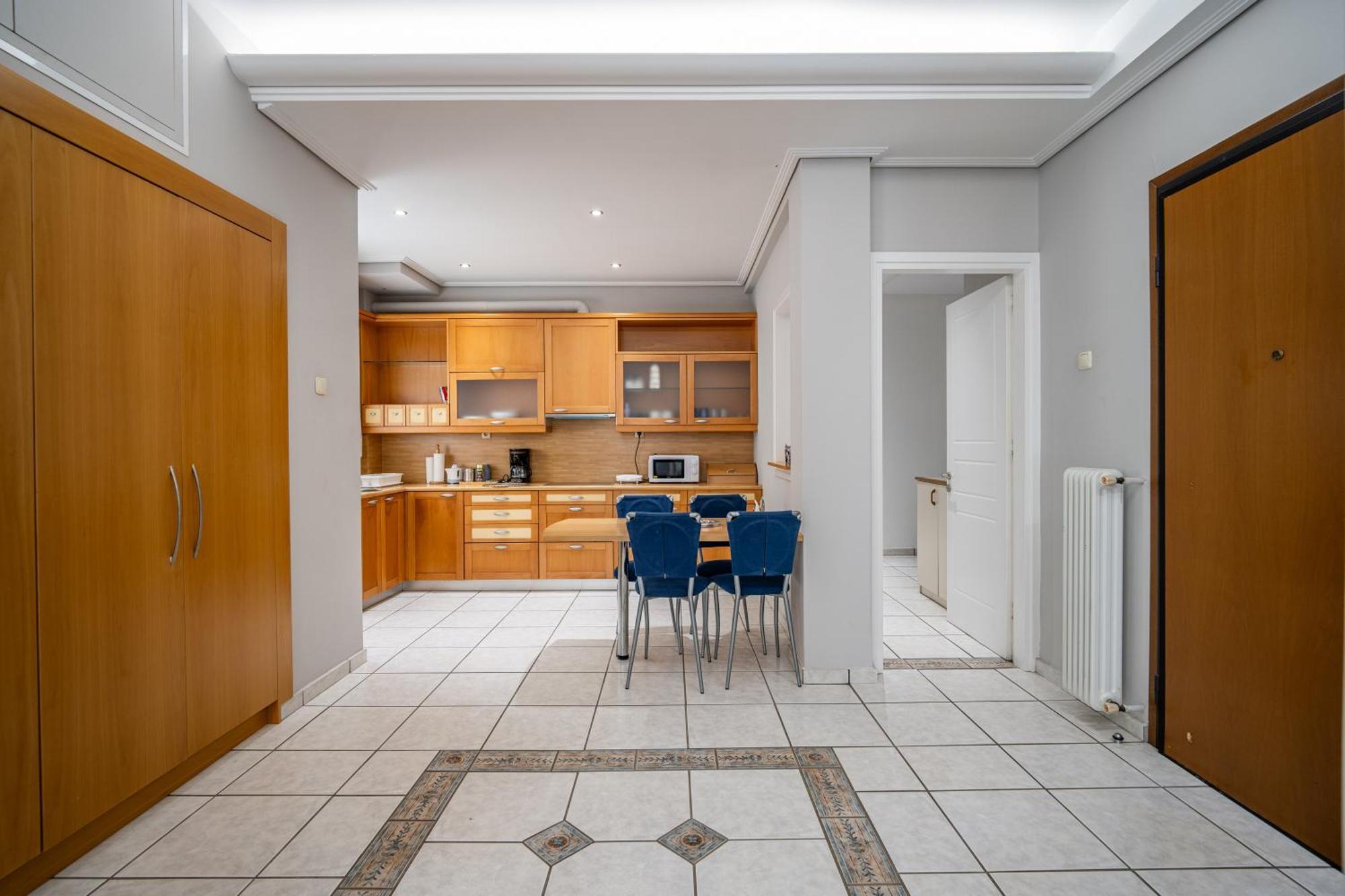 Angel , Luxury 2Bd Apartment Next To The Beach 아테네 외부 사진